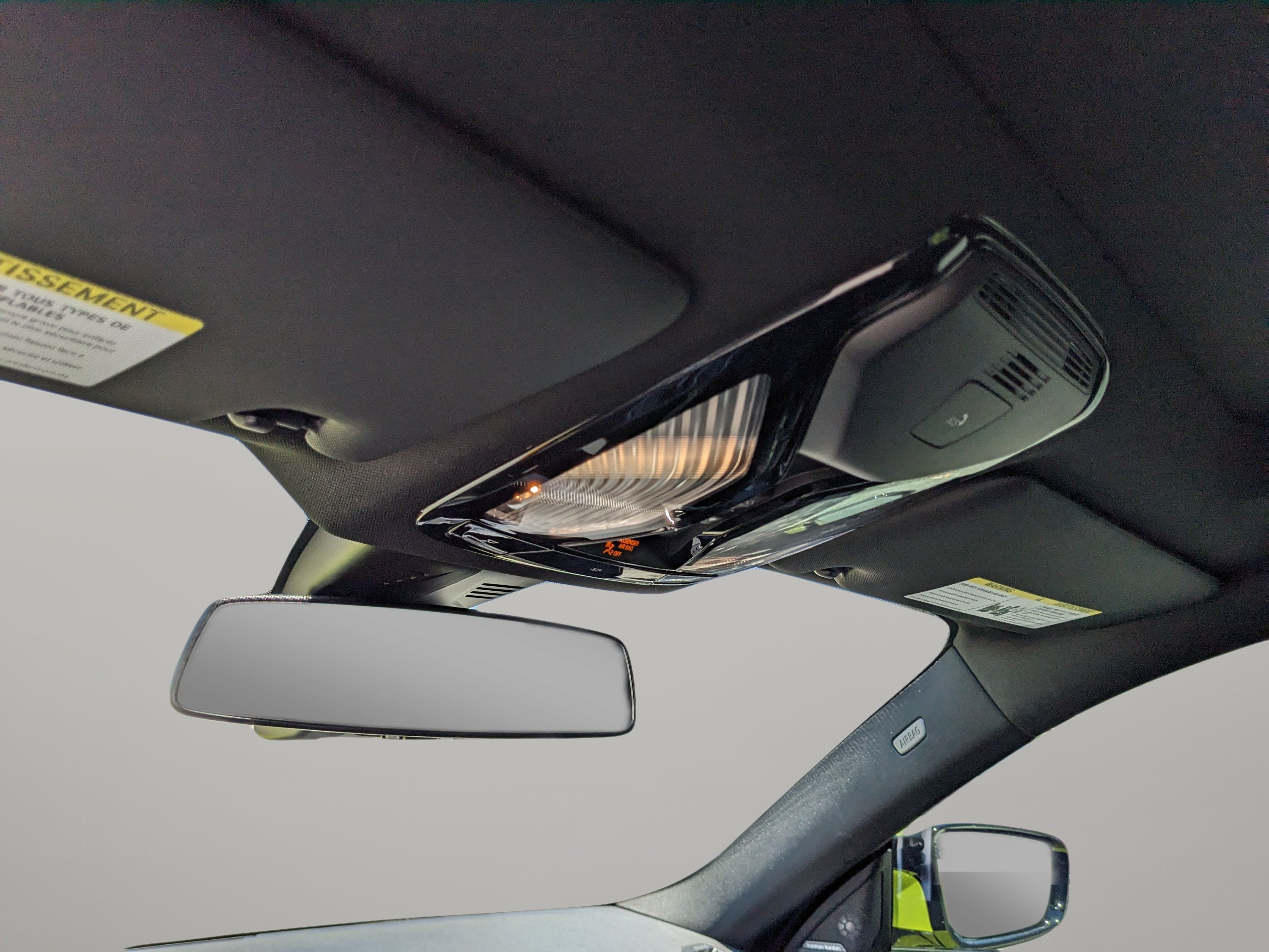 Used 2025 BMW M2 RWD image 21