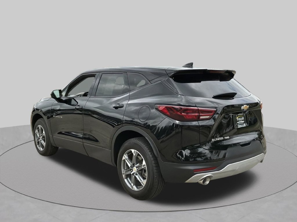 Used 2023 Chevrolet Blazer LT w/ Driver Confidence Package AWD/4WD image 4
