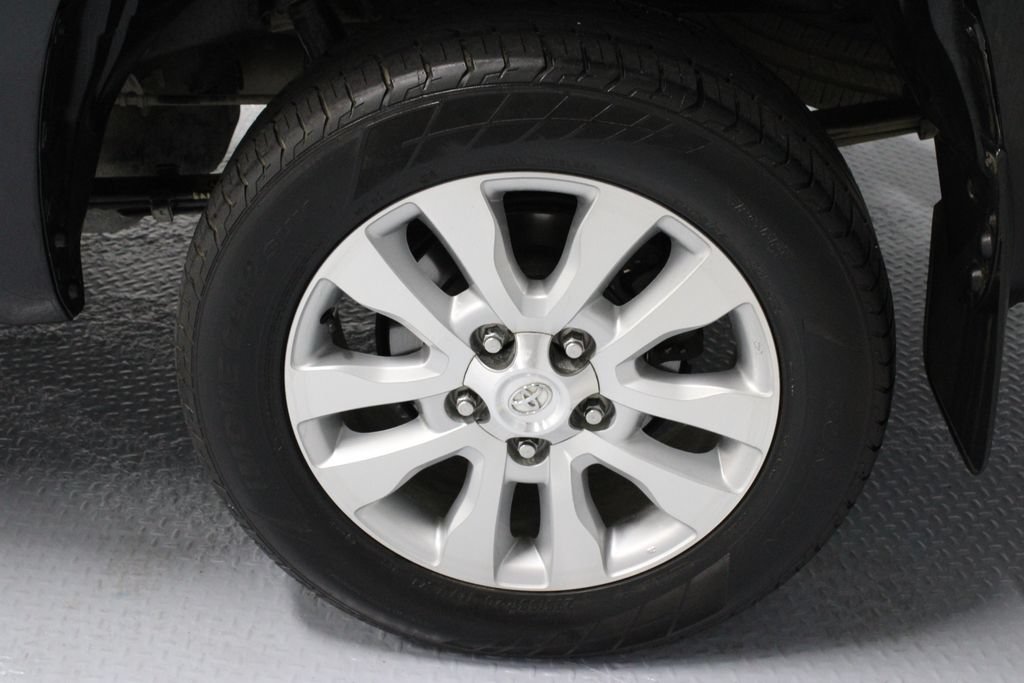 Used 2014 Toyota Tundra Limited AWD/4WD image 19