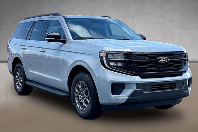 New 2027 Ford Expedition Active AWD/4WD image 2