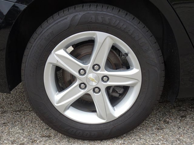 Used 2022 Chevrolet Malibu LS FWD image 28