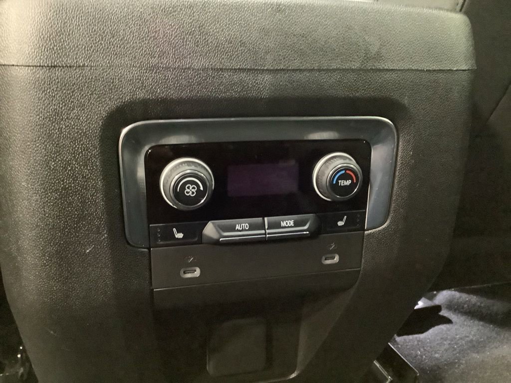 Used 2022 Chevrolet Tahoe LT w/ LT Signature Package image 25