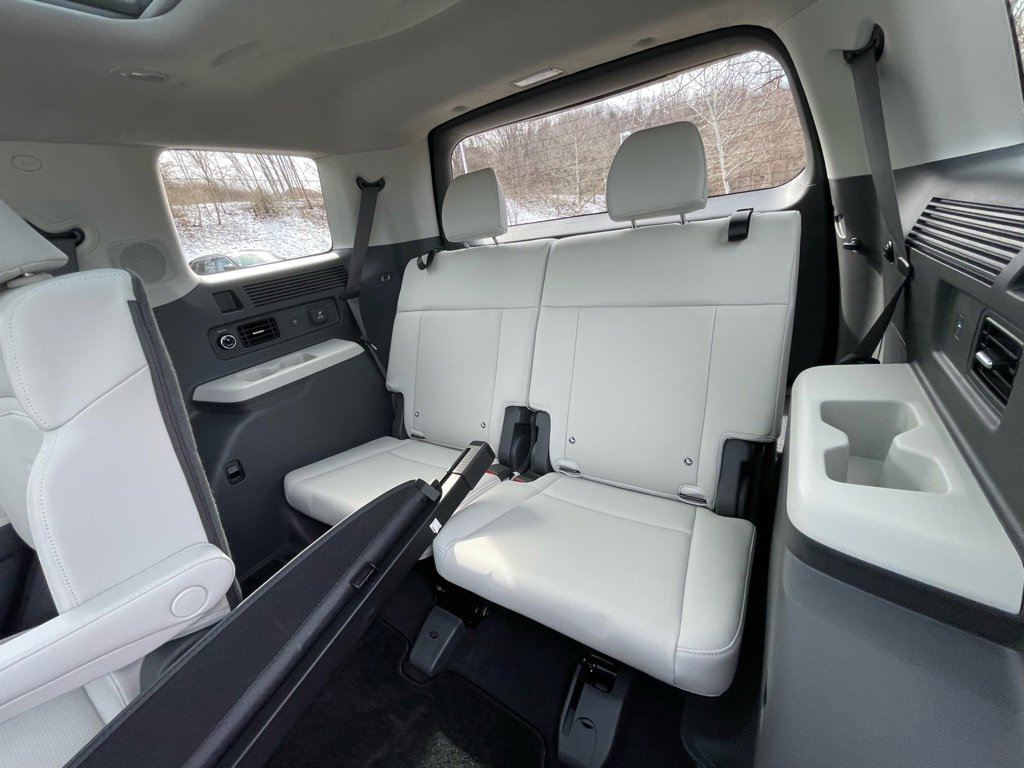 Used 2024 Hyundai Santa Fe Calligraphy image 28