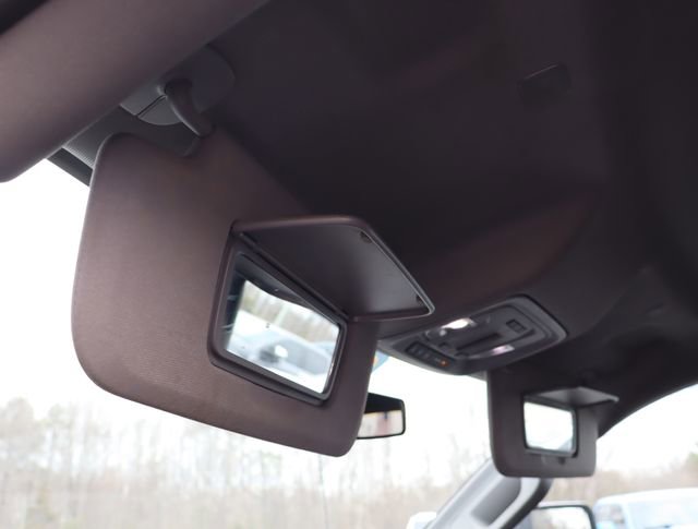 Used 2022 Chevrolet Silverado 3500 LT w/ Convenience Package image 29