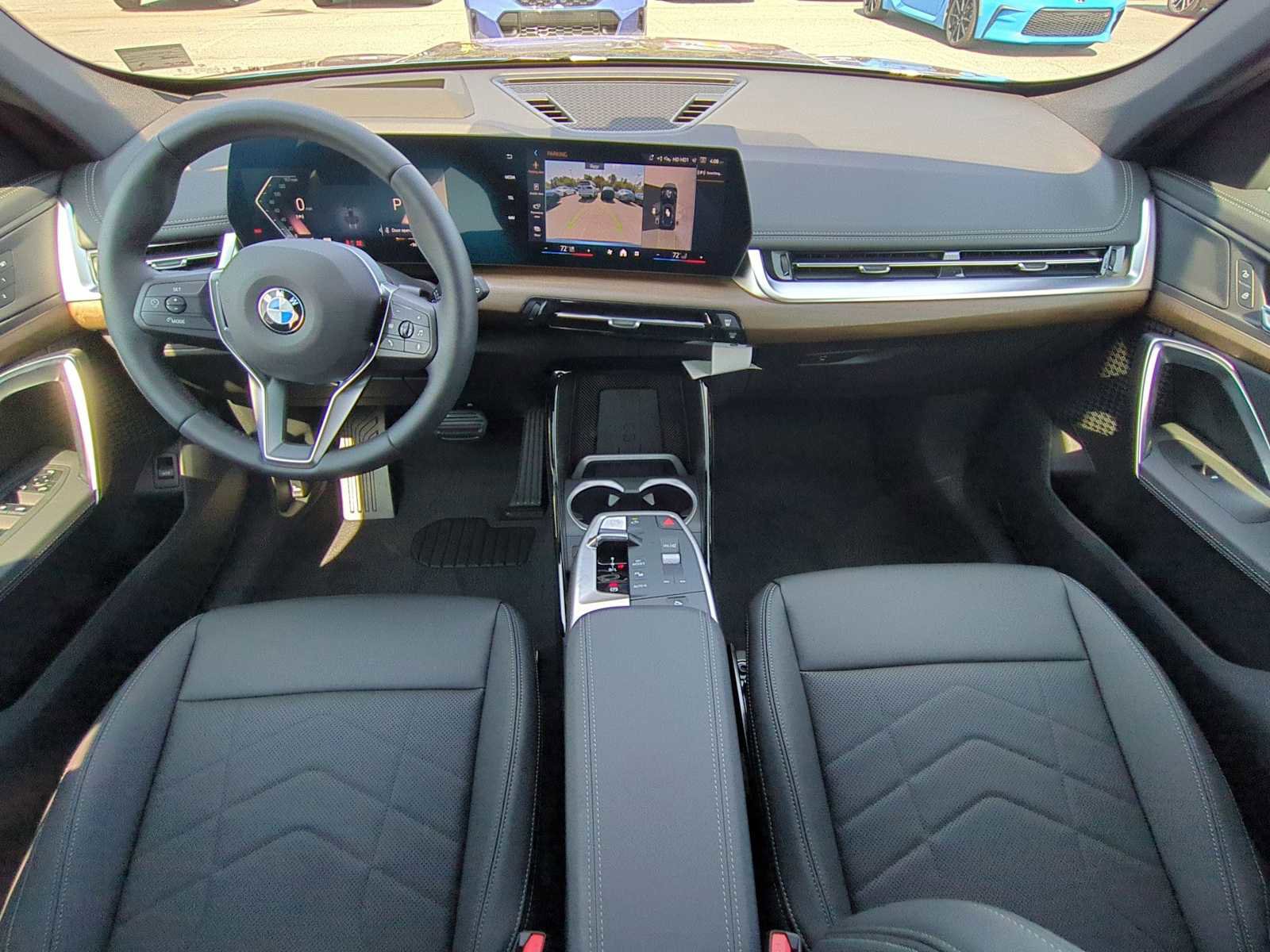 Used 2025 BMW X1 xDrive28i w/ Technology Package image 14