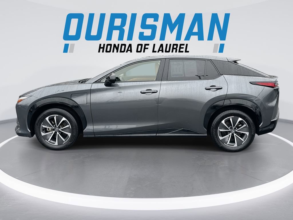 Used 2023 Lexus RZ 450e Premium w/ Technology Package image 5