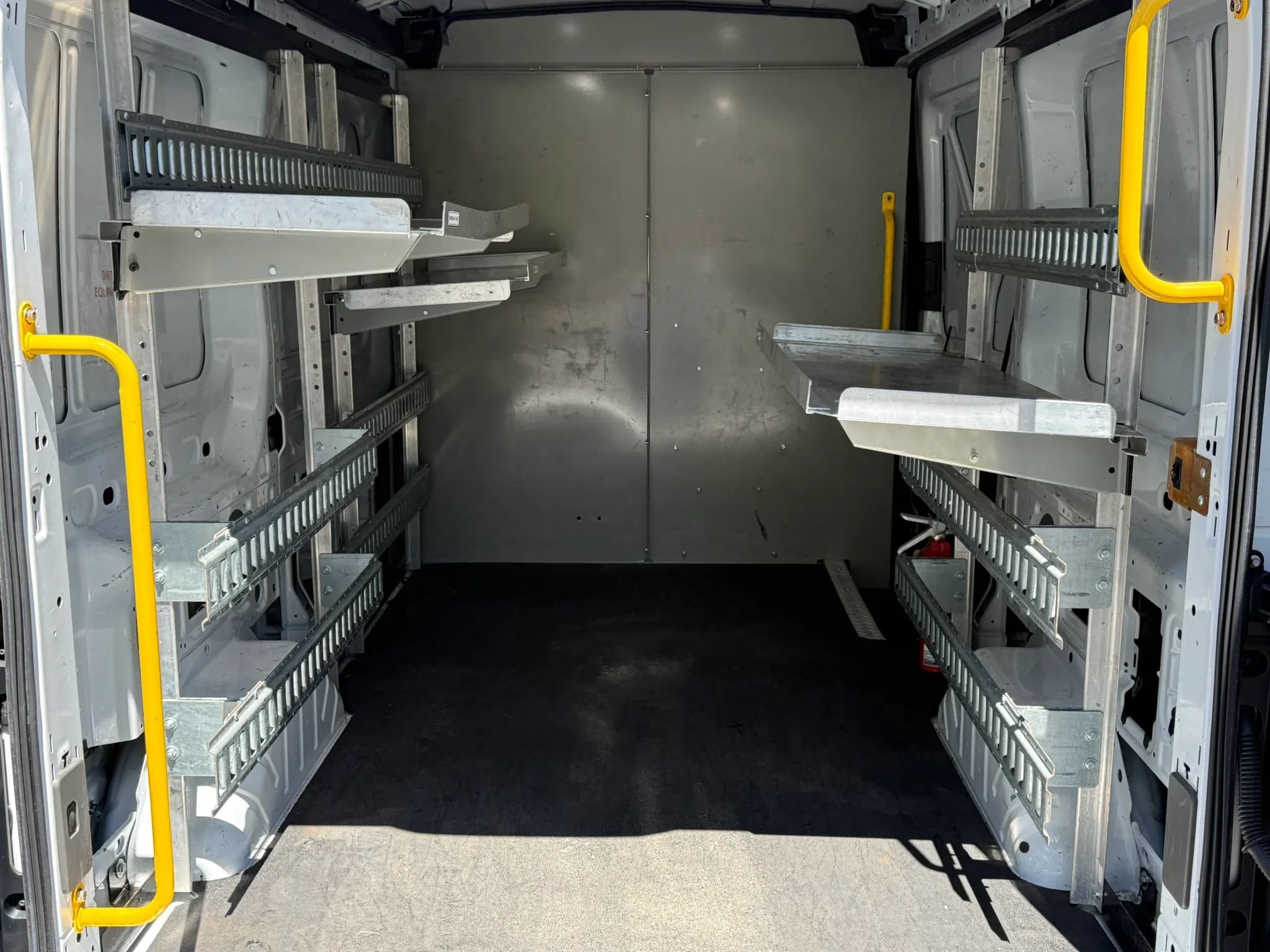 Used 2020 Ford Transit 150 Medium Roof RWD image 3