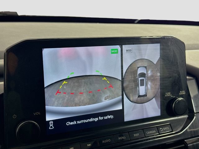 Used 2023 Nissan Pathfinder Platinum image 45