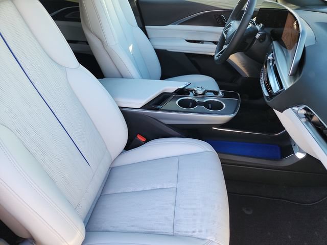 New 2025 Cadillac Lyriq Sport AWD/4WD image 22