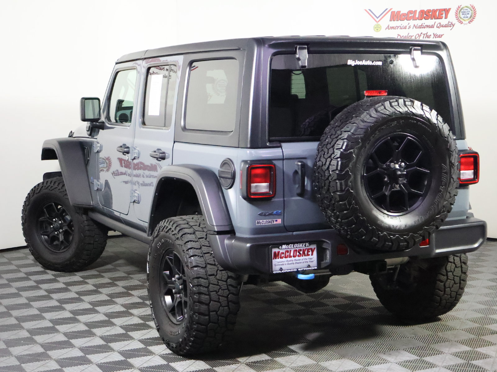 Used 2024 Jeep Wrangler Unlimited AWD/4WD image 14
