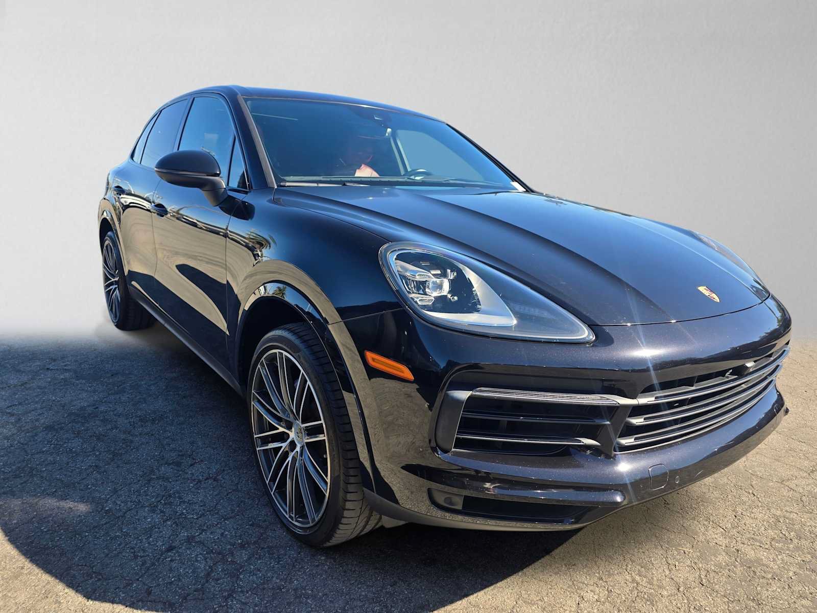 Used 2019 Porsche Cayenne AWD/4WD image 7
