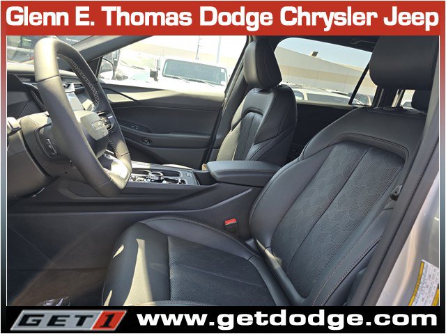 New 2026 Jeep Cherokee Overland w/ Advanced Pro Tech Group AWD/4WD image 10