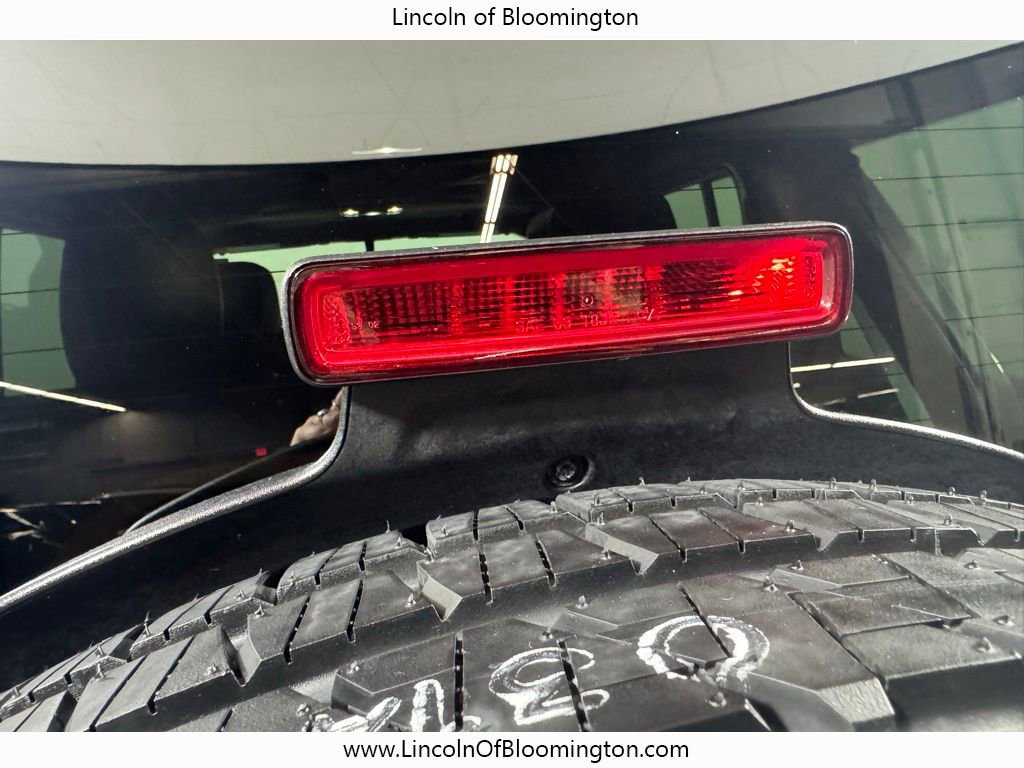 Used 2021 Jeep Wrangler Unlimited Sahara w/ Cold Weather Group image 25