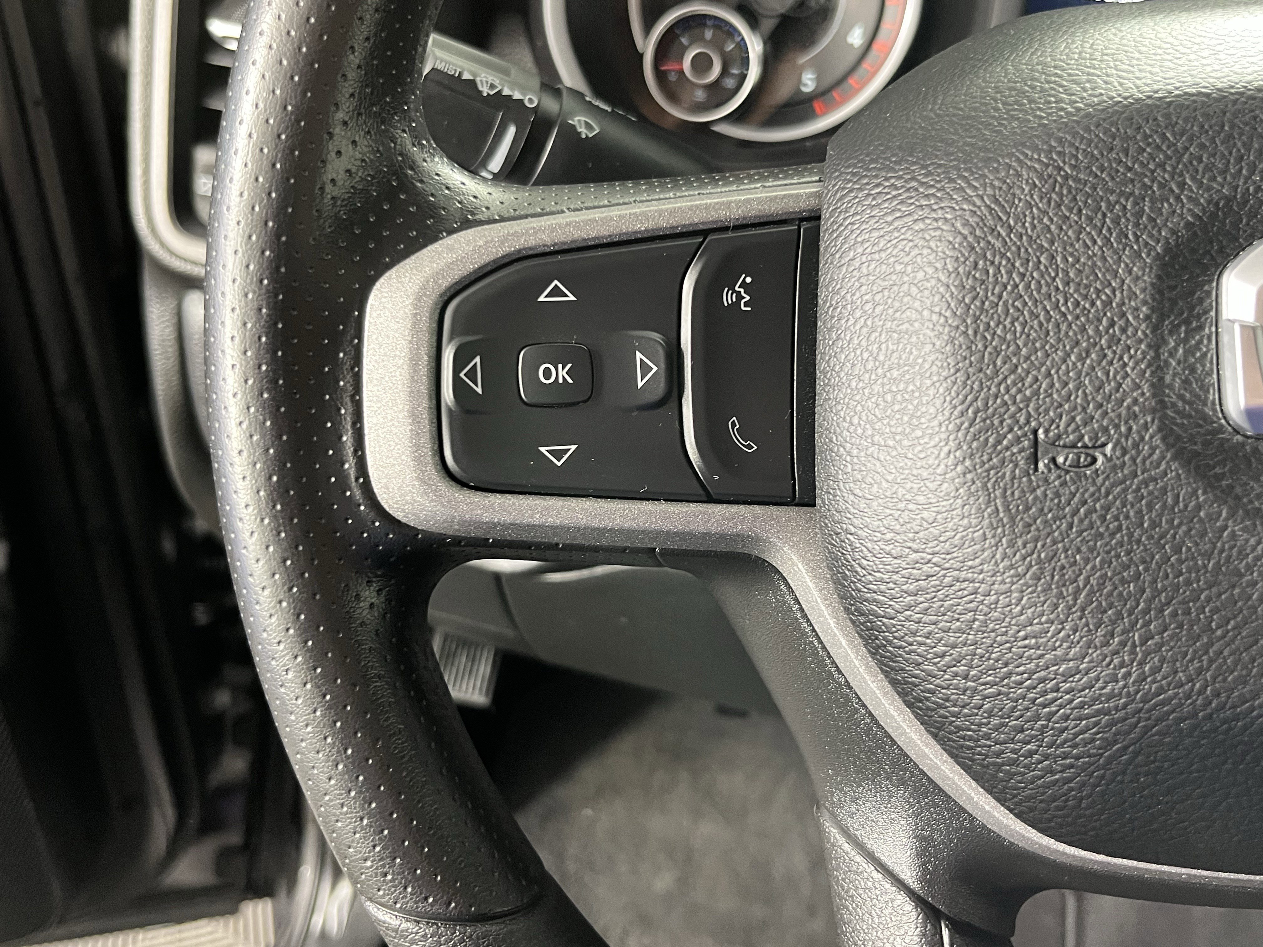 Used 2024 RAM 3500 Tradesman w/ Chrome Appearance Group image 18