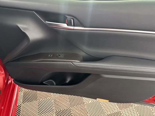 Used 2024 Toyota Camry XSE image 26