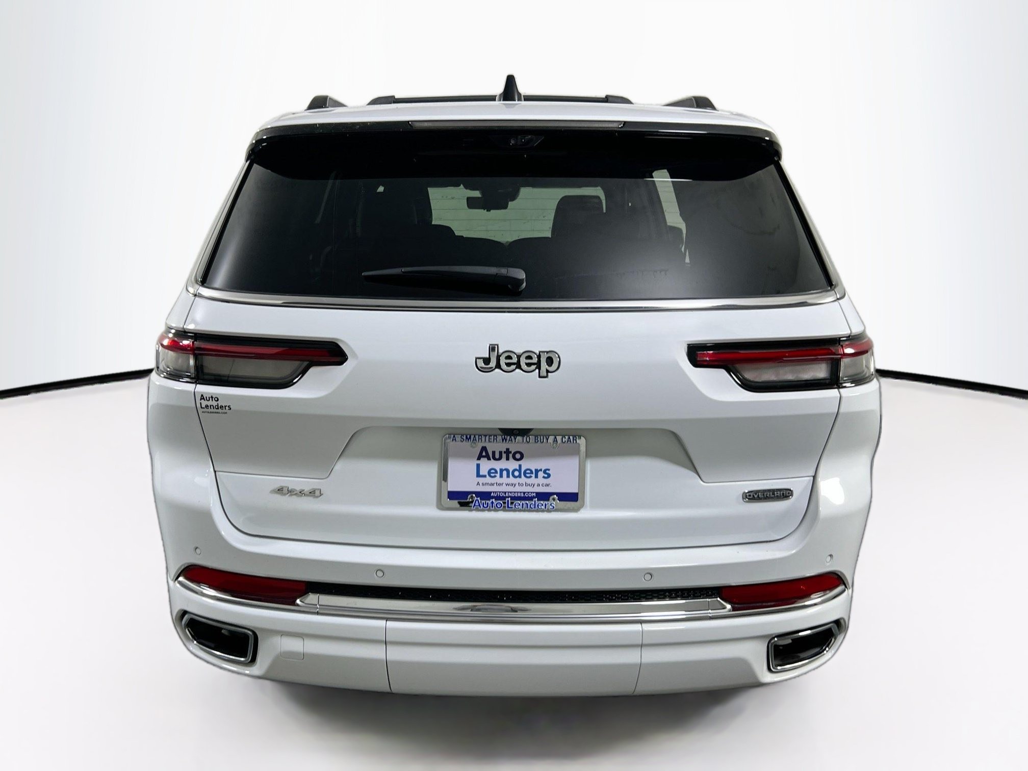 Used 2023 Jeep Grand Cherokee L Overland w/ Luxury Tech Group IV AWD/4WD image 6