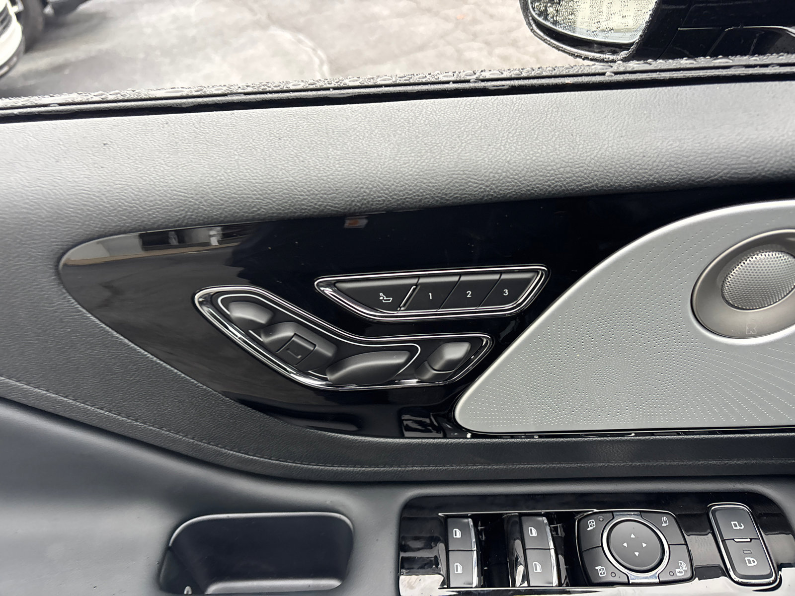 New 2026 Lincoln Aviator Reserve image 12