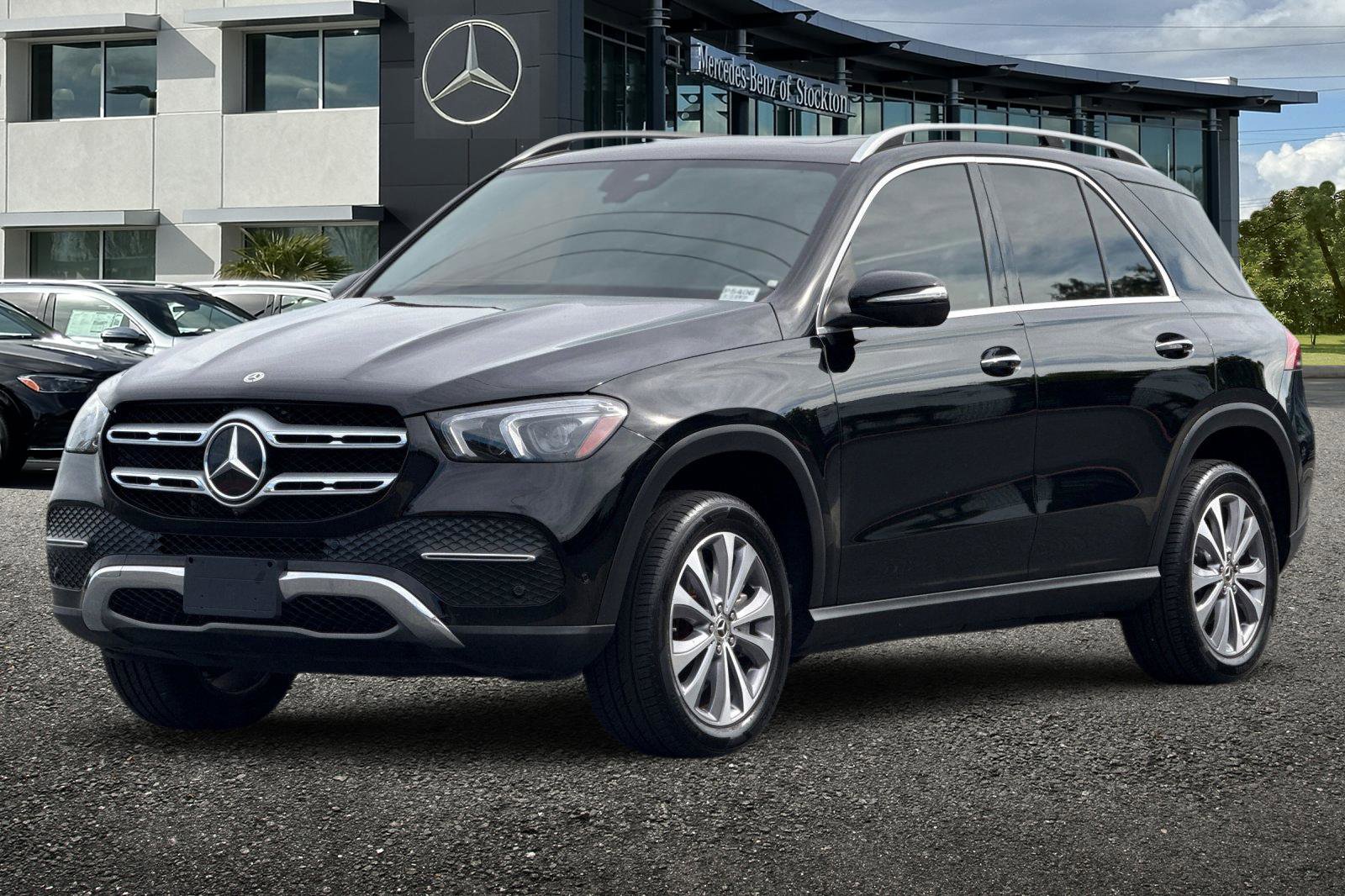 Used 2023 Mercedes-Benz GLE 350 w/ Premium Package image 8