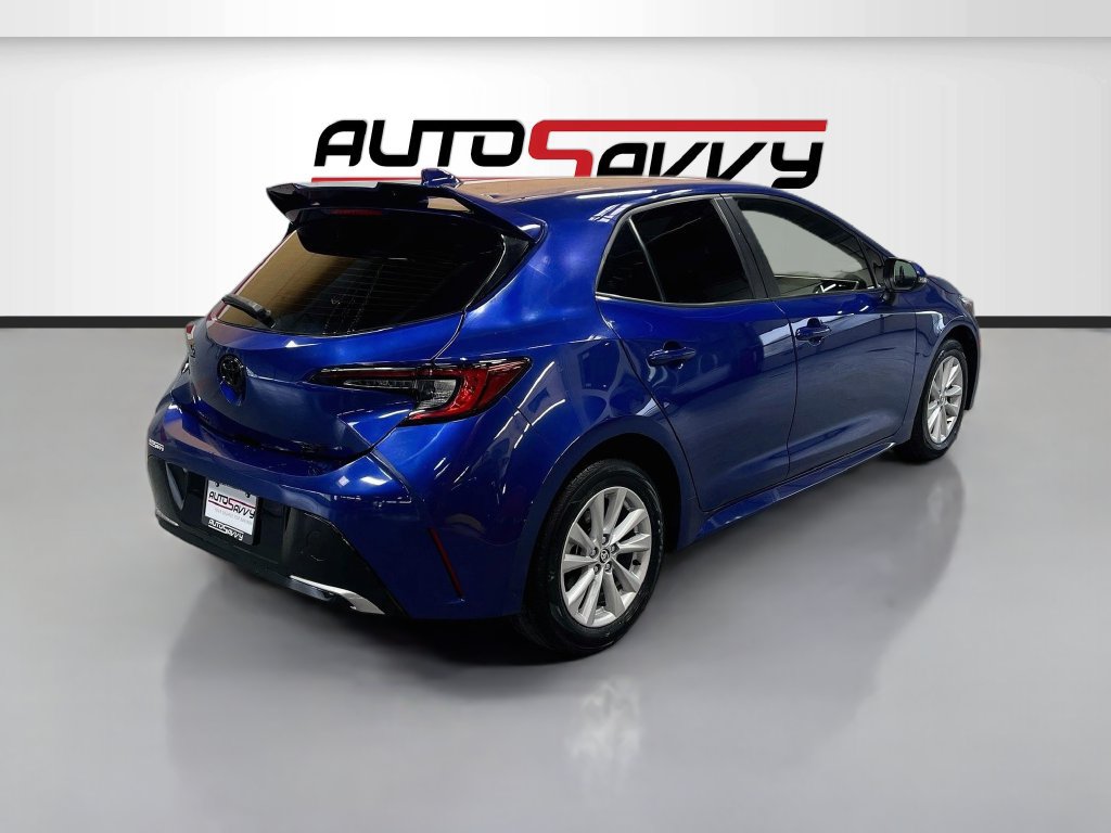 Used 2025 Toyota Corolla XSE FWD image 7
