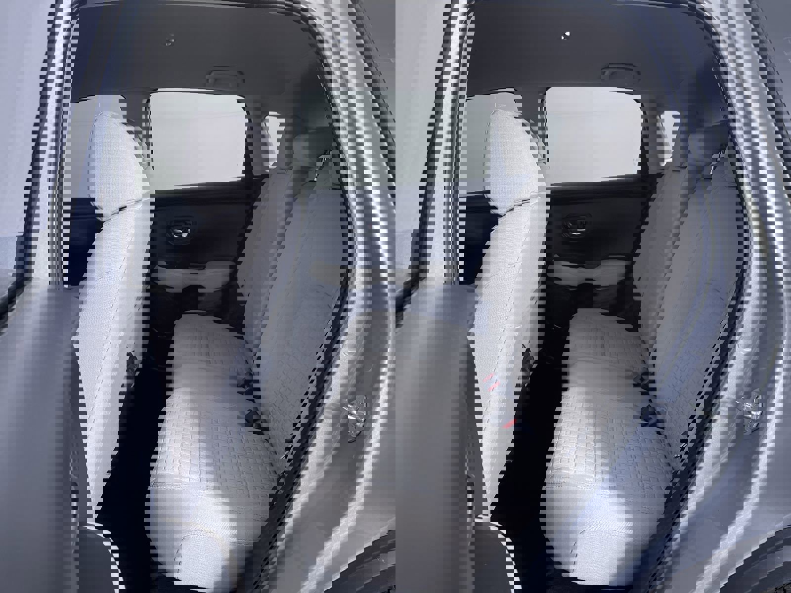 Used 2024 Honda HR-V LX image 21