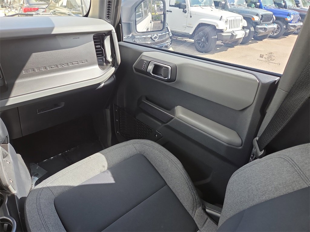 Used 2021 Ford Bronco Big Bend image 18