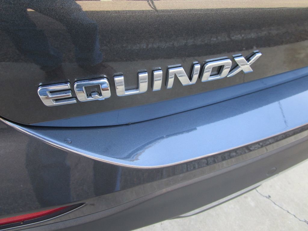 Used 2023 Chevrolet Equinox LT w/ LPO, Floor Liner Package FWD image 12