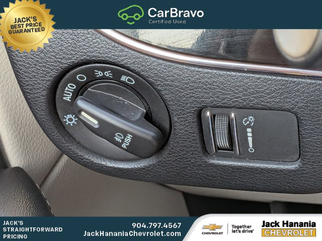 Used 2019 Dodge Grand Caravan SXT FWD image 24