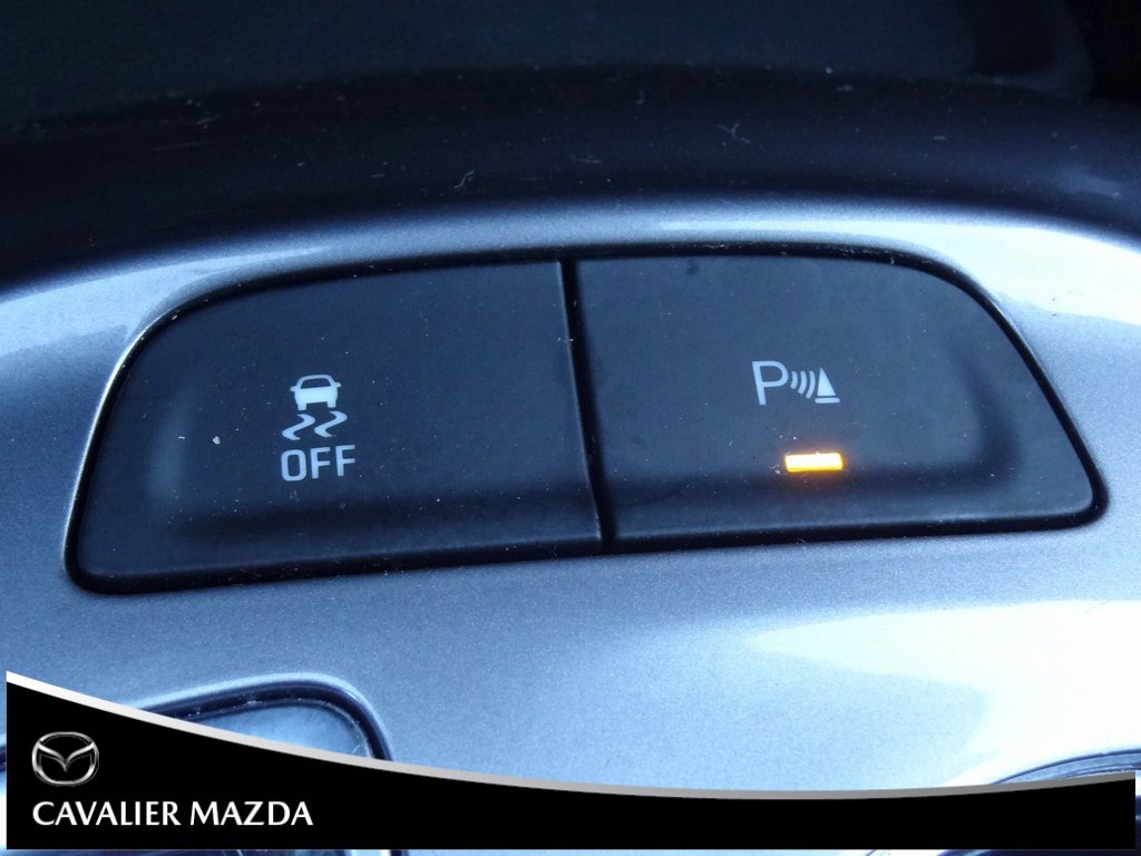 Used 2025 Chevrolet Malibu LT image 33