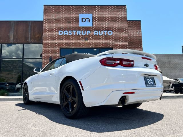 Used 2023 Chevrolet Camaro LT image 4