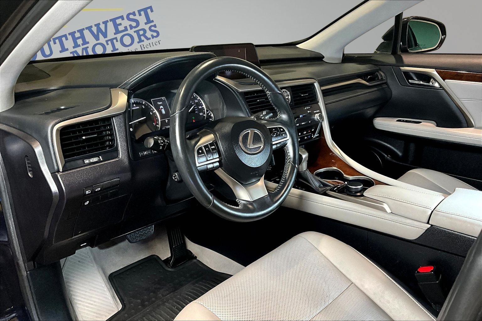 Used 2017 Lexus RX 350 AWD image 17