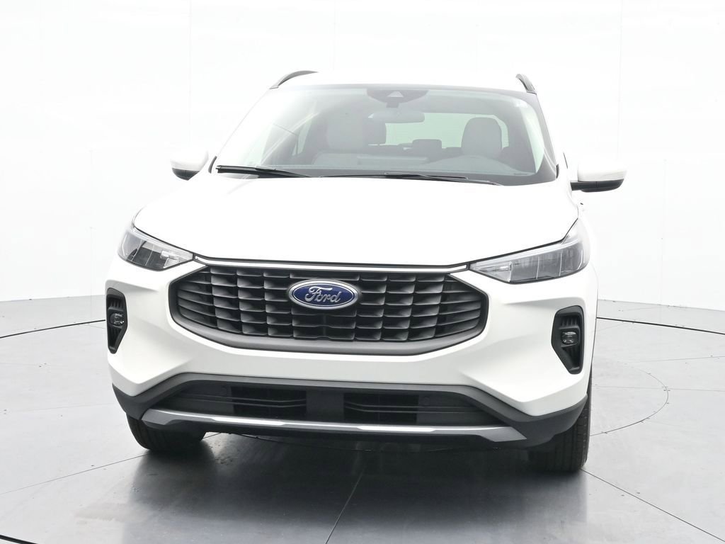 New 2026 Ford Escape SE FWD image 2