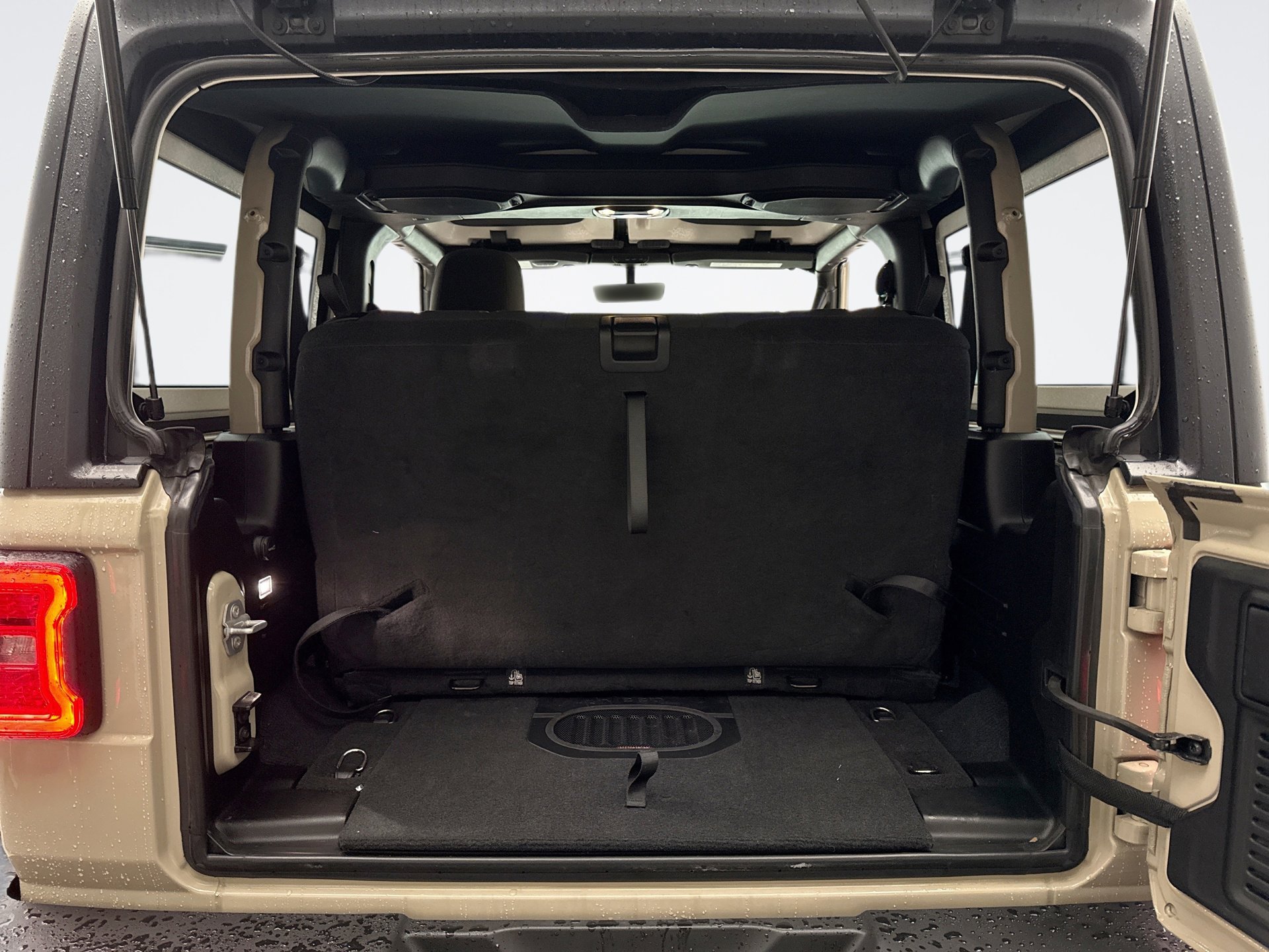 Used 2022 Jeep Wrangler Rubicon w/ LED Lighting Group image 22