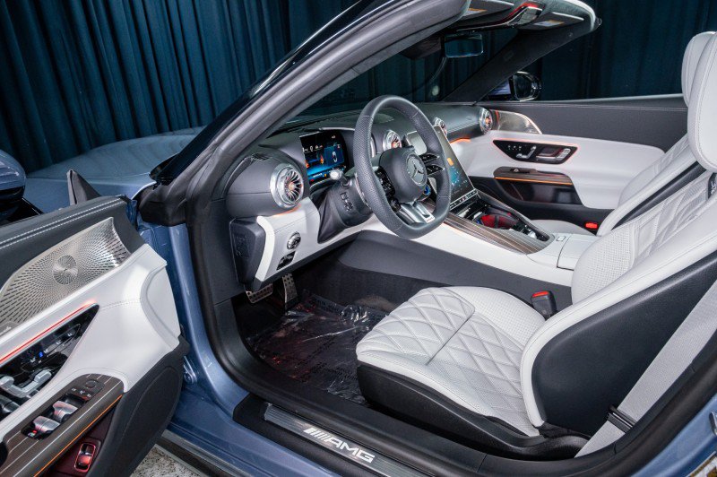 New 2026 Mercedes-Benz SL 63 AMG 4MATIC image 15
