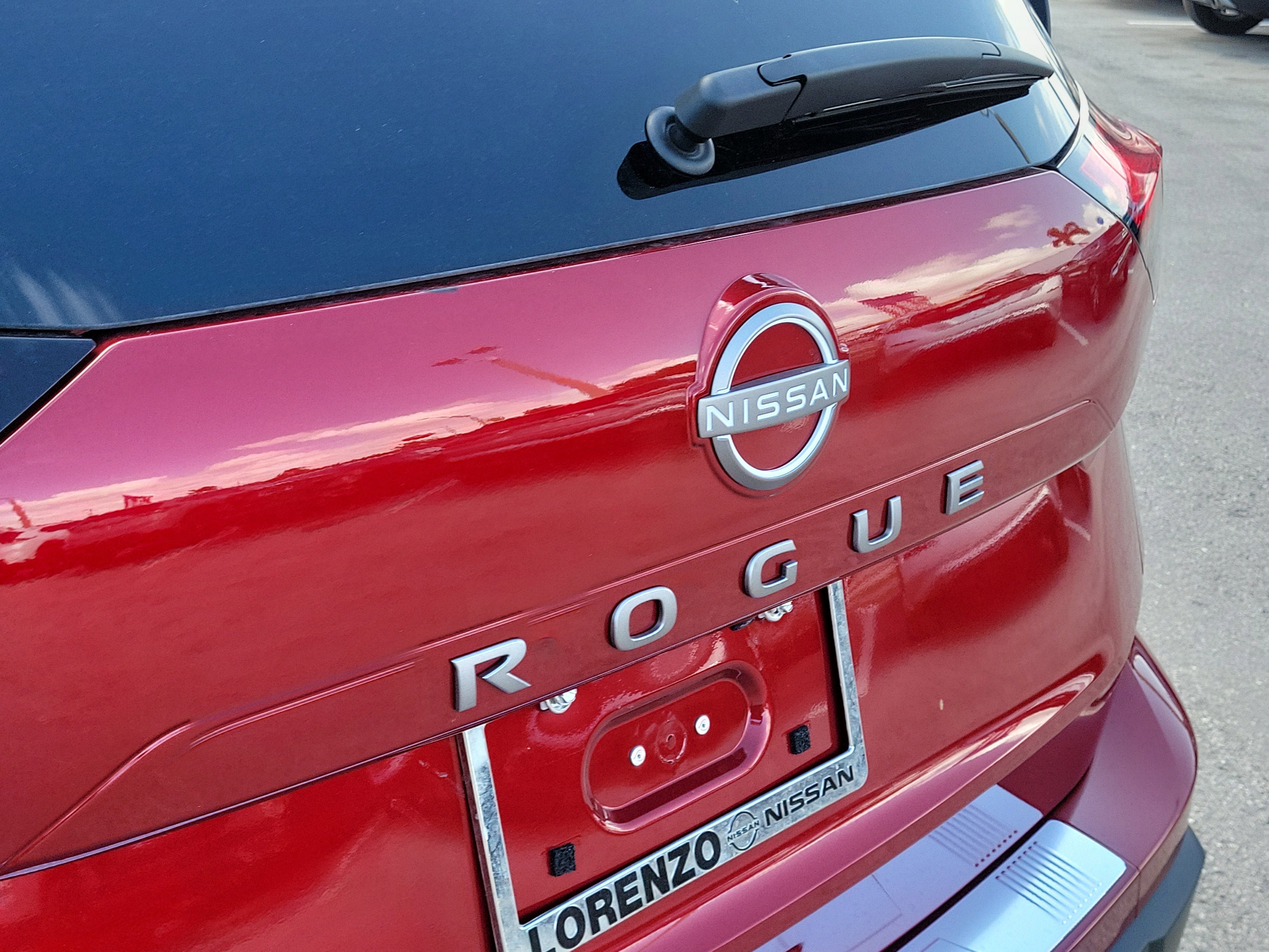 New 2026 Nissan Rogue SV w/ Cold Weather Package FWD image 7