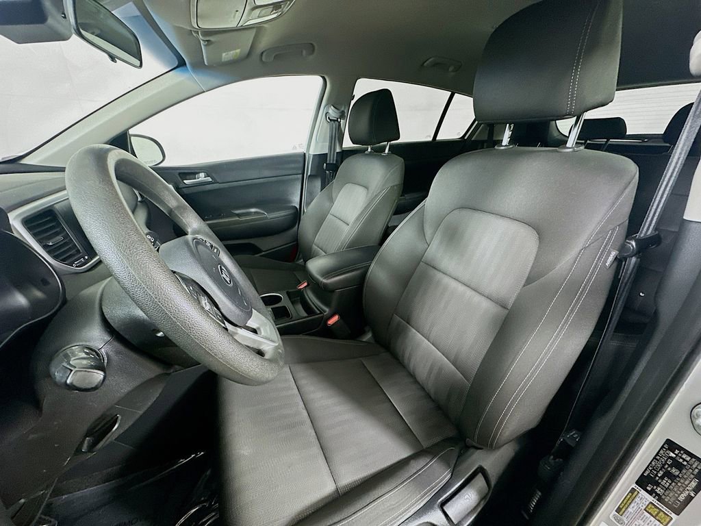 Used 2022 Kia Sportage LX image 15