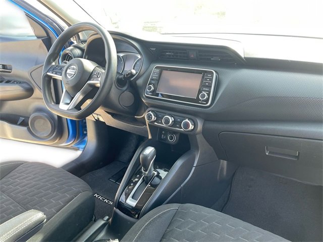 Used 2021 Nissan Kicks S image 22