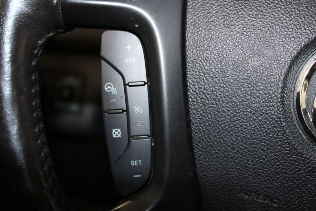 Used 2017 Buick Enclave Premium w/ Experience Buick Package image 38