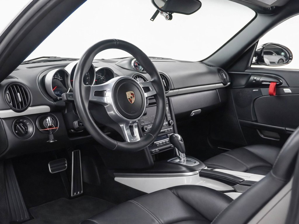 Used 2012 Porsche Cayman R image 4