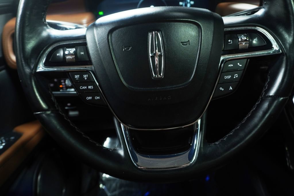 Used 2023 Lincoln Nautilus Reserve w/ Cargo Utility Package image 20