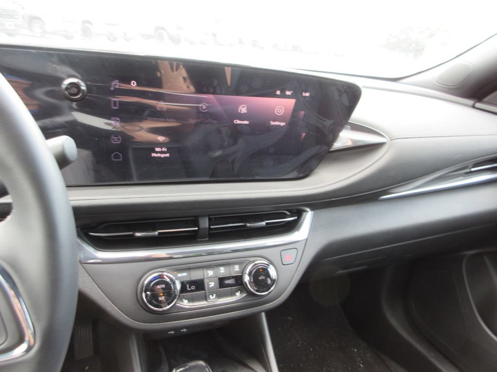 New 2026 Buick Envista Sport Touring w/ Convenience I Package FWD image 17