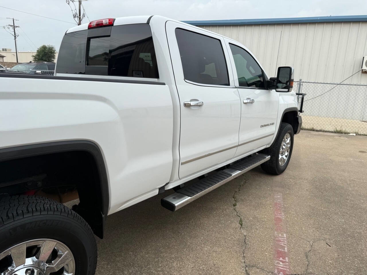 Used 2019 GMC Sierra 2500 Denali w/ Duramax Plus Package AWD/4WD image 35