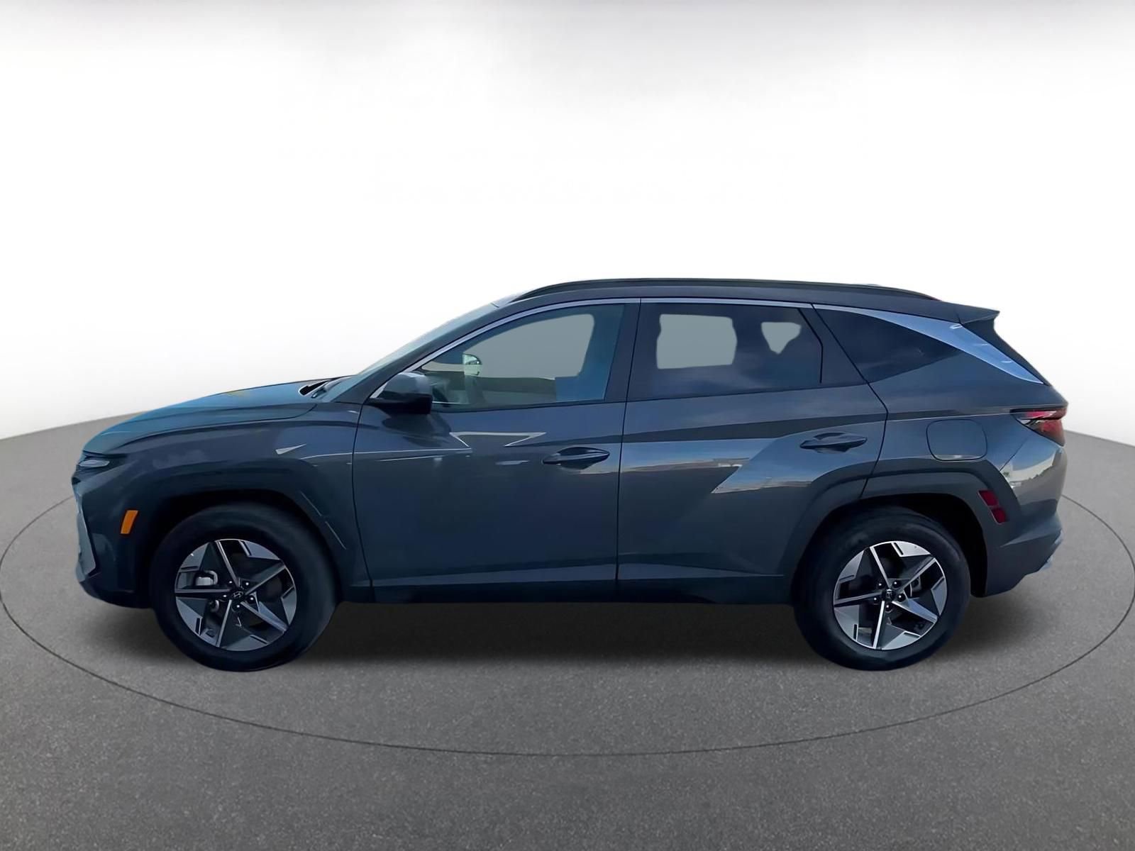 Used 2025 Hyundai Tucson SEL AWD/4WD image 9