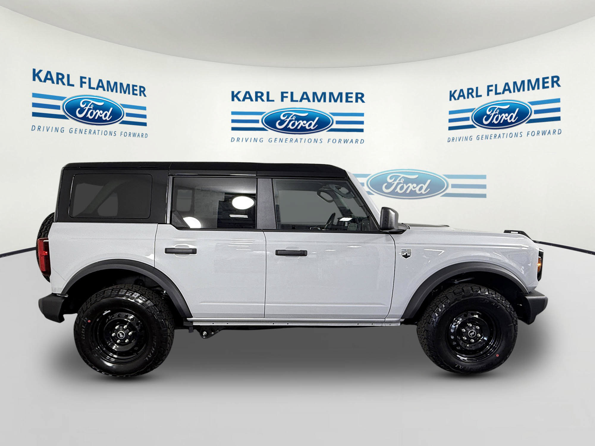 New 2026 Ford Bronco Big Bend AWD/4WD image 2