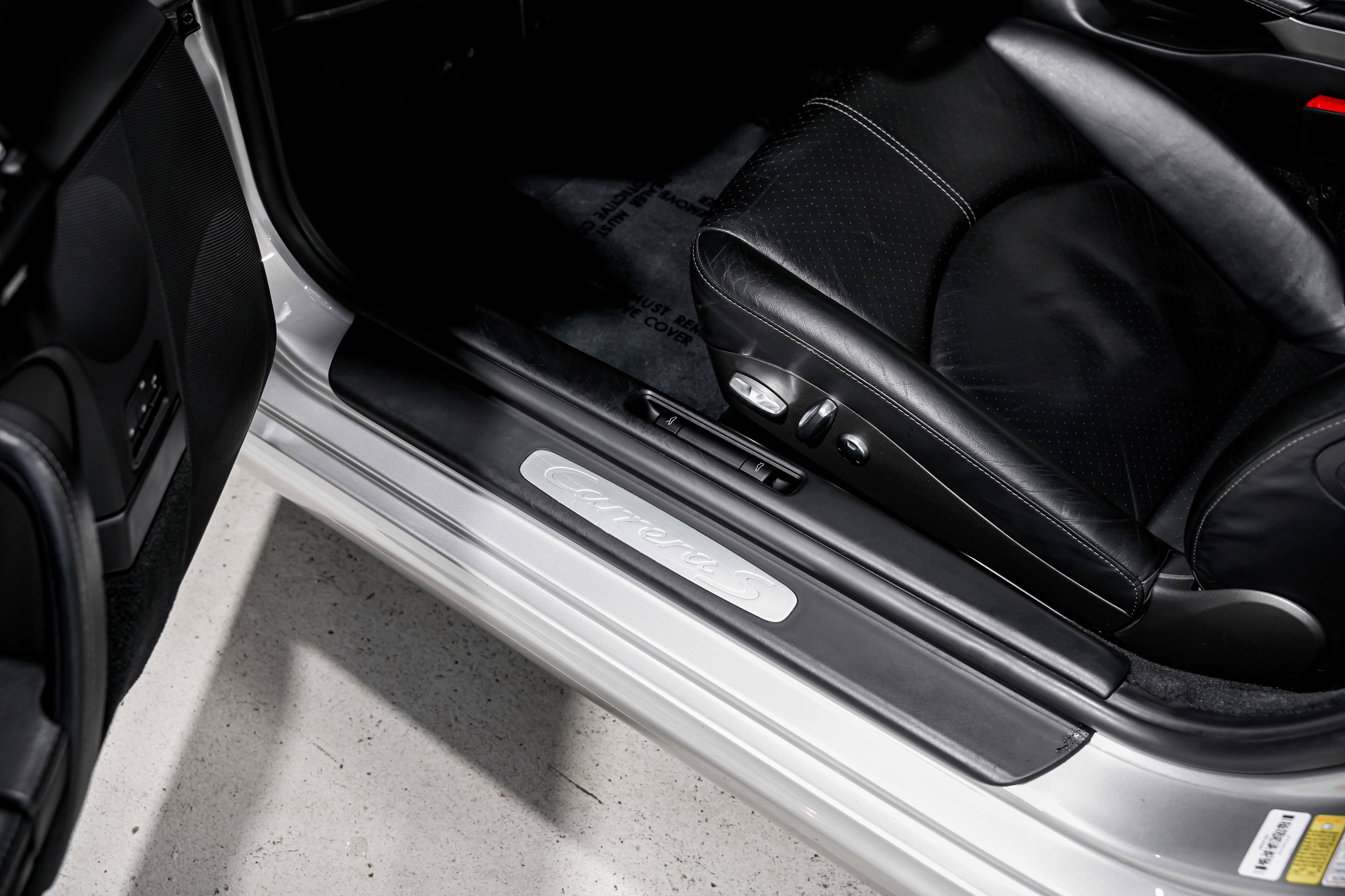 Used 2006 Porsche 911 Carrera S image 23