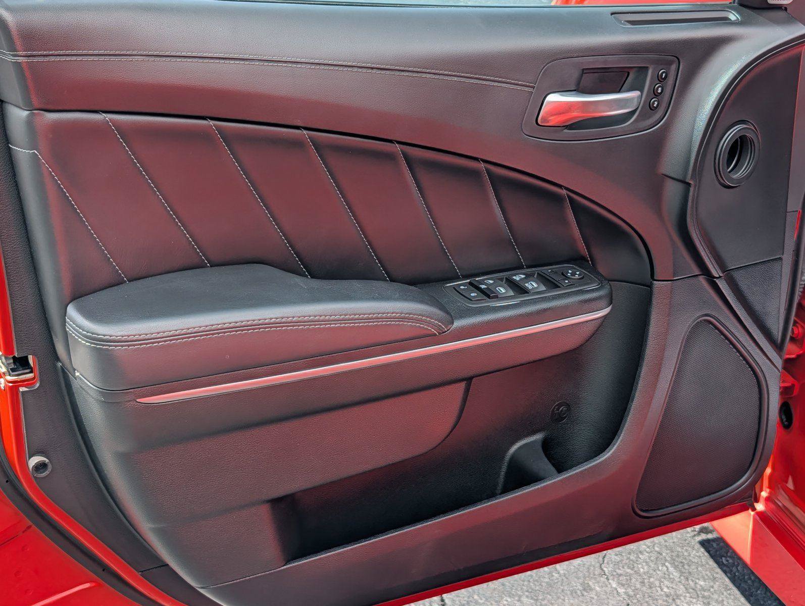 Used 2023 Dodge Charger Scat Pack w/ Plus Group RWD image 15