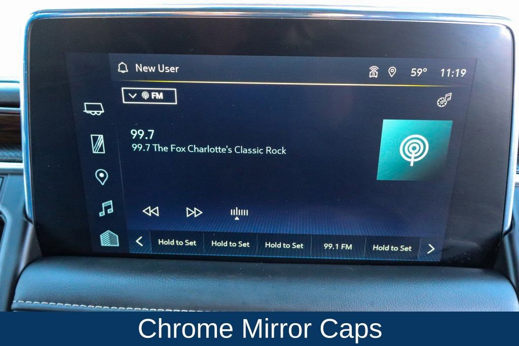 Used 2023 Chevrolet Suburban Premier image 33