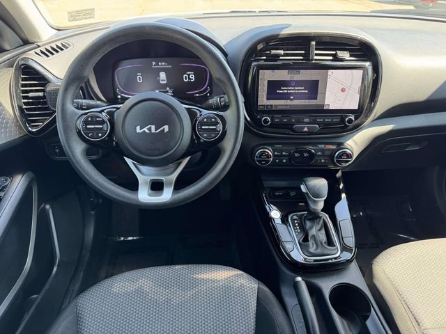Used 2023 Kia Soul S image 15