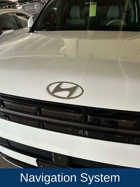 Used 2024 Hyundai Santa Fe Limited FWD image 5