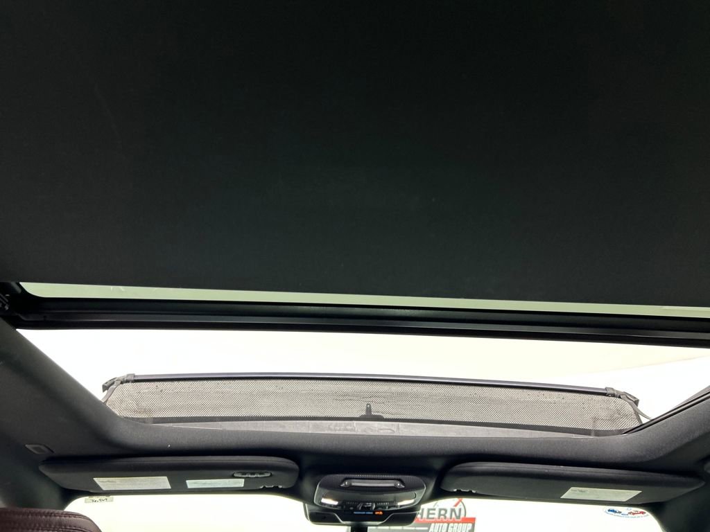 Used 2024 Ford Expedition Max Limited image 21