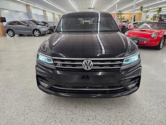 Used 2019 Volkswagen Tiguan SEL Premium R-Line w/ 3rd Row Seat Package image 2